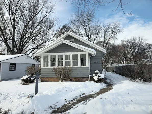 1519 15th St, Rockford, IL 61104