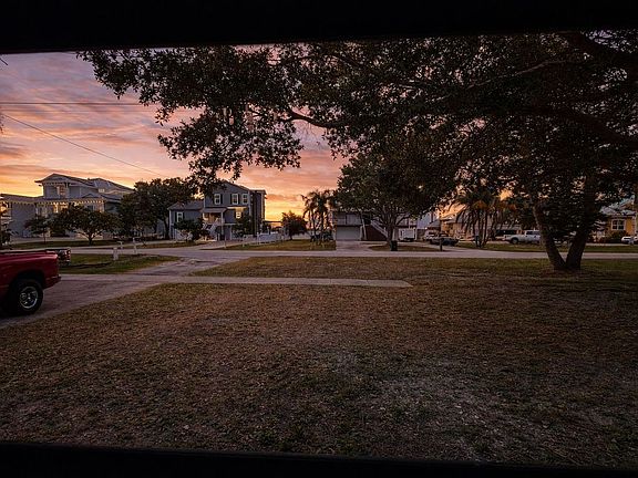 2nd image of 343 Shore Dr E