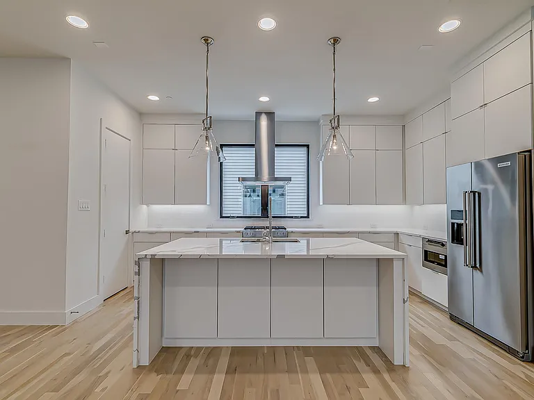 2707 Kimsey Dr #101 — Photo 26
