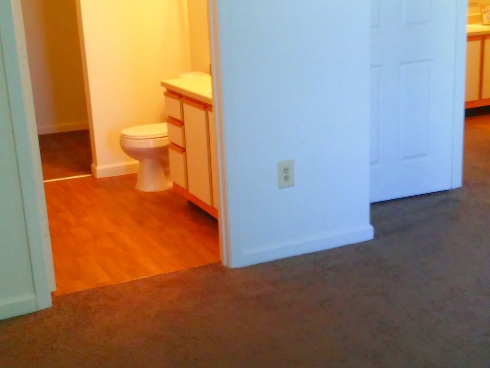 1st image of 1465 E State Road 44