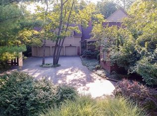 3843 Nesbitt Rd, Indianapolis, IN 46220