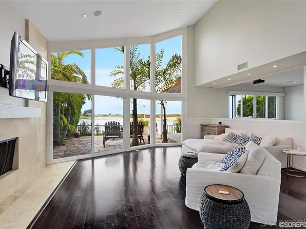 13 Blue Anchor Cay Rd, Coronado, CA 92118