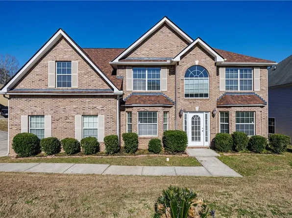 34 Woburn St, Jonesboro, GA 30238