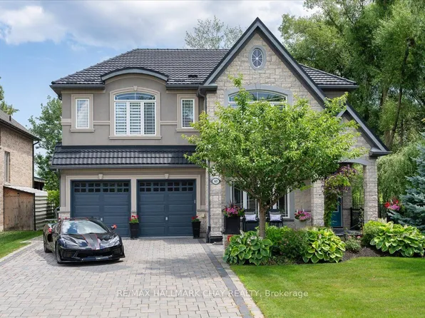 665 Park Rd, Innisfil, ON L9S 2E1