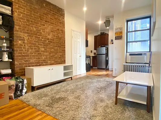 Rented by Corcoran | media 11