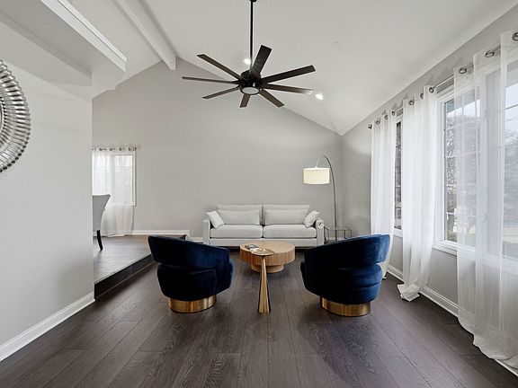 5th image of 22931 Ridgeway Ave