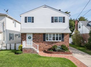 89 Bellevue Avenue, Oceanside, NY 11572