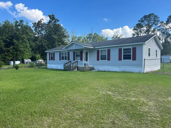 105 Hickory St SW, Poulan, GA 31781