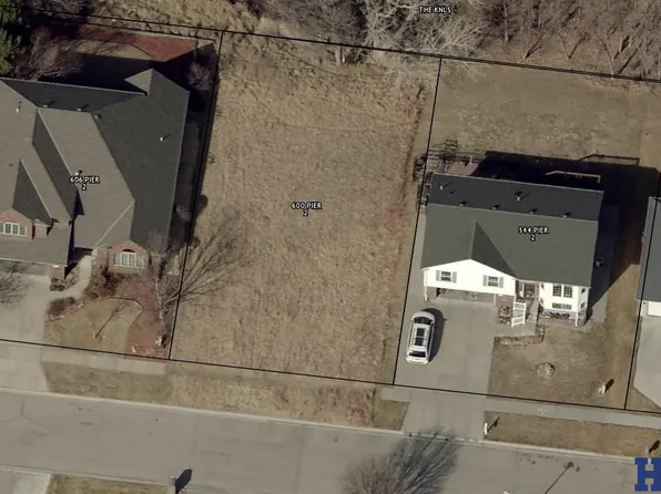 600 Pier 2, Lincoln, NE 68528