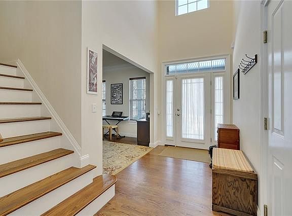 3rd image of 92 Mailler Ave