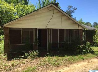 1016 Alexandria Rd, Weaver, AL 36277
