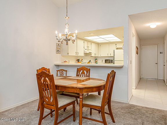 5th image of 4030 Marlberry Ln