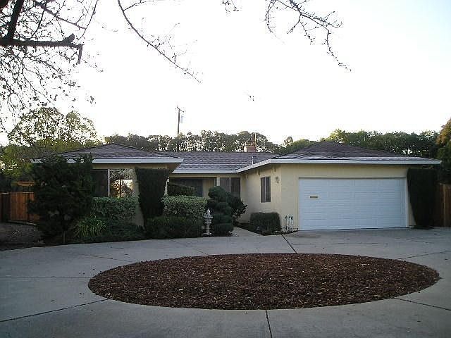 2nd image of 1276 Juli Lynn Dr