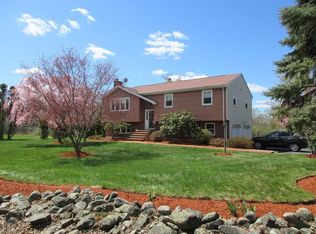 305 Whipple Rd, Tewksbury, MA 01876