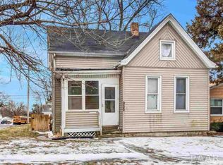 900 W Thrush Ave, Peoria, IL