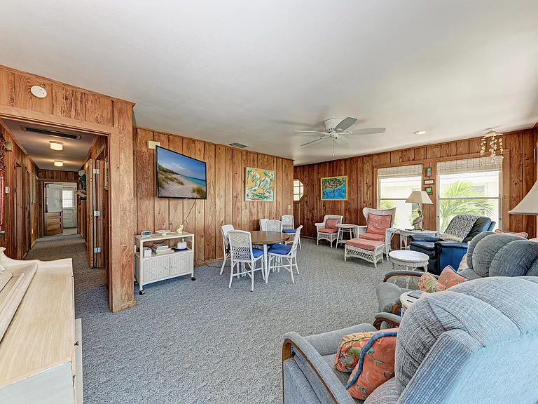 102 Palmetto Ave — Photo 35