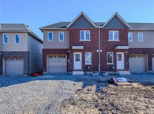 383 Chaffey St, Welland, ON