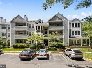 7713 Lafayette Forest Dr APT 22, Annandale, VA 22003