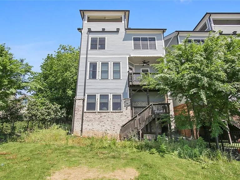 692 Drewry St NE — Photo 25