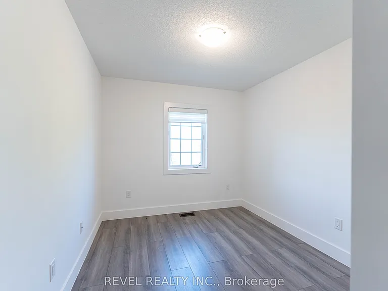 1401 Plains Rd E #114 — Photo 18