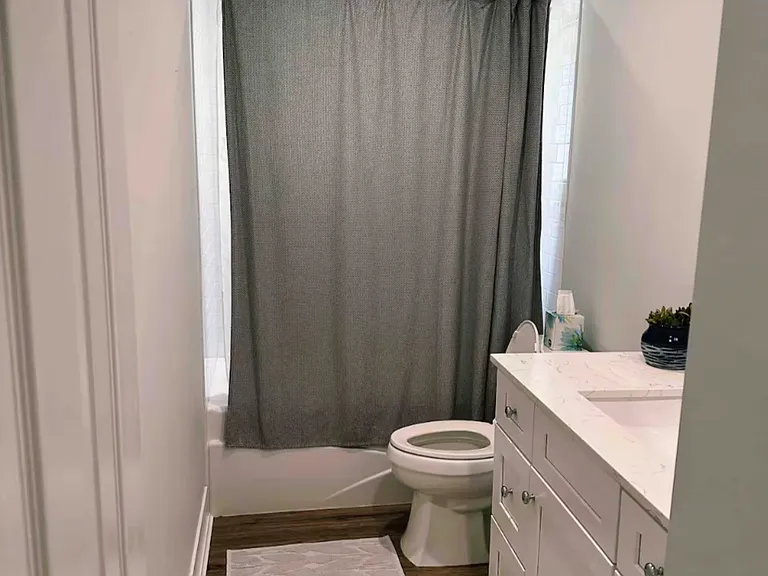 510 N Dover Rd — Photo 16