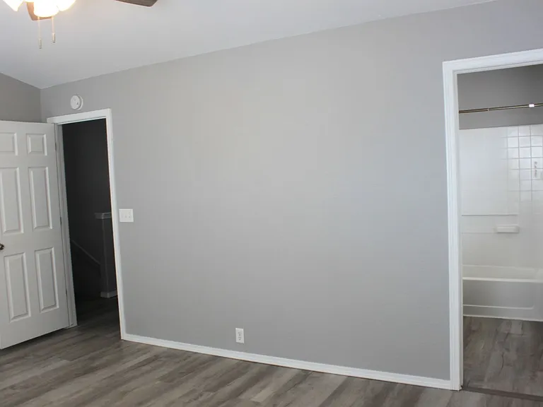 7479 Countryside Grv — Photo 12