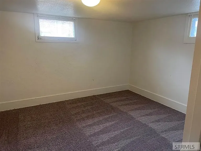 720-730 W Benton St — Photo 6