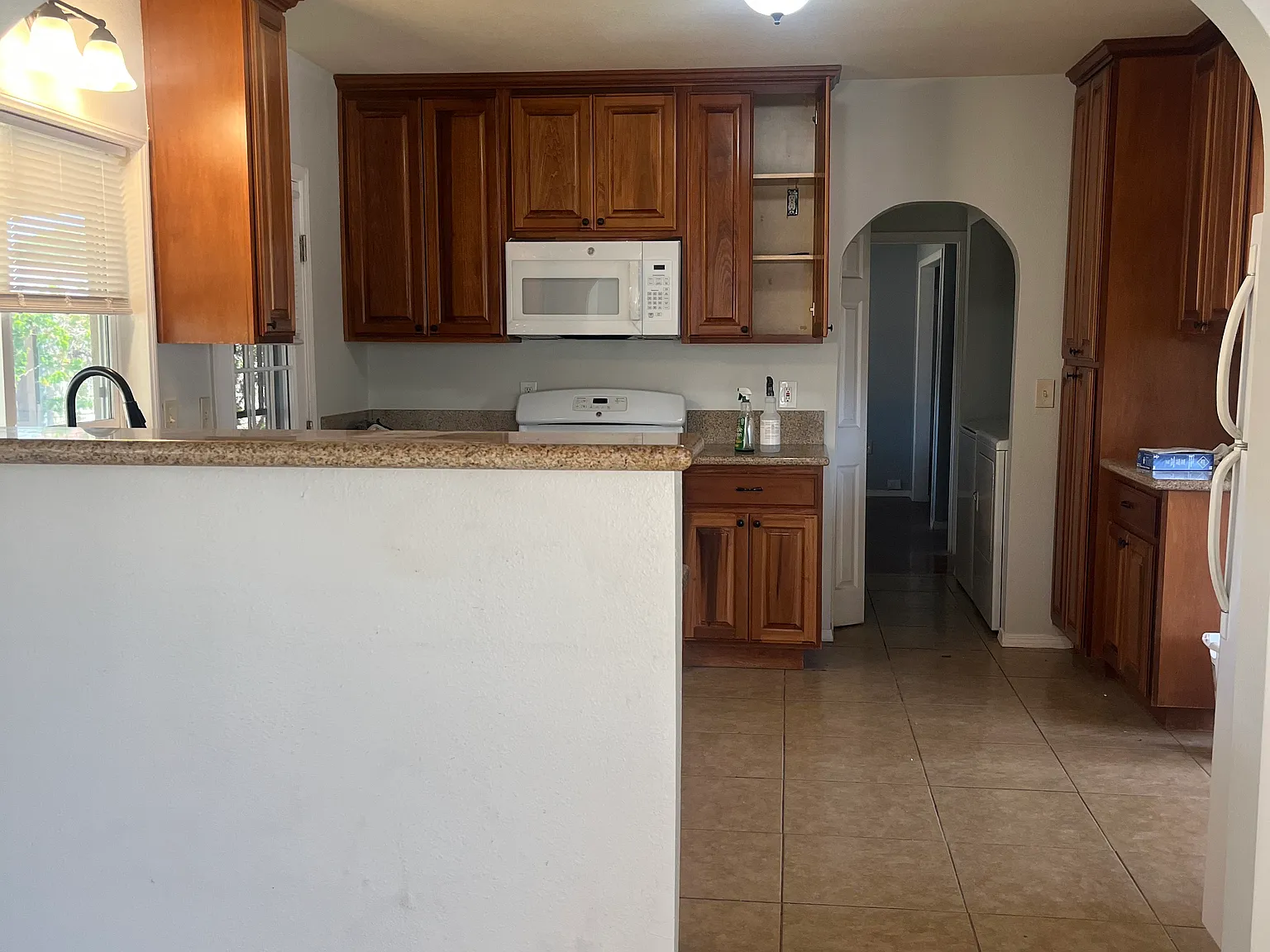 W Laurel St, Colton — Photo 2