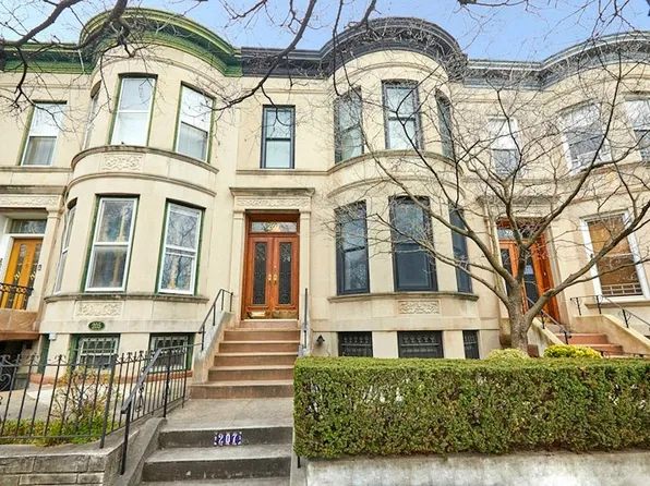 207 Midwood St Unit Townhouse, Brooklyn, NY 11225