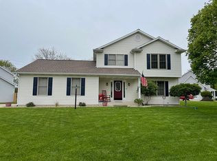 52085 Evard Dr, Granger, IN