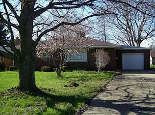 2742 W 32nd St, Erie, PA