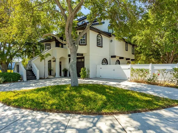 5968 Bayview Cir S, Gulfport, FL 33707