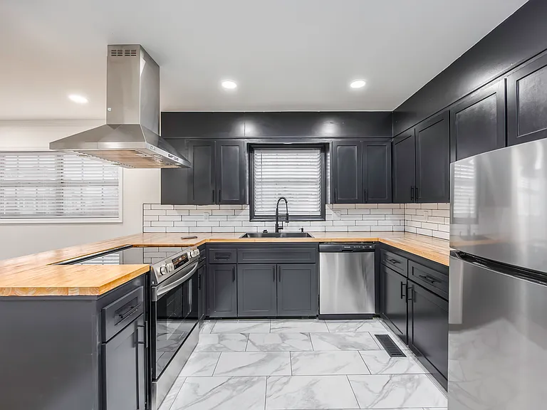 901 S Johnstone Ave — Photo 8