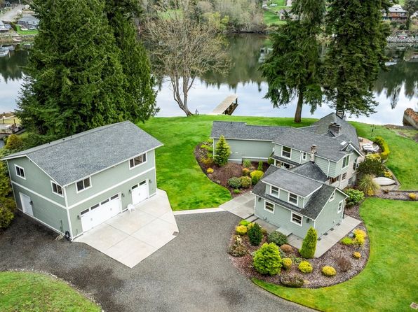 6685 NE Sid Price Road, Poulsbo, WA 98370