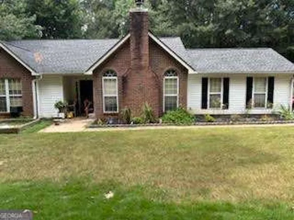 60 Four Oaks Dr, Newnan, GA 30263