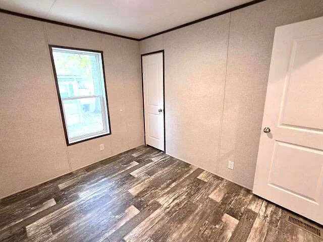 3 bed, 2.0 bath, 1056 sqft, $1,200 — Photo 4