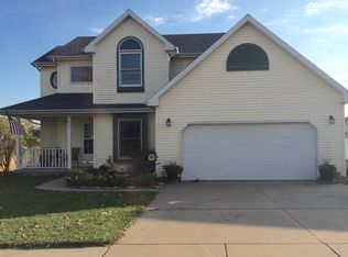 661 8th St, Marseilles, IL 61341