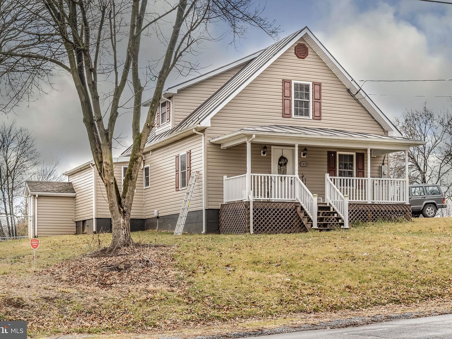 103 1st St Luray Va 22835 Mls Vapa105046 Zillow