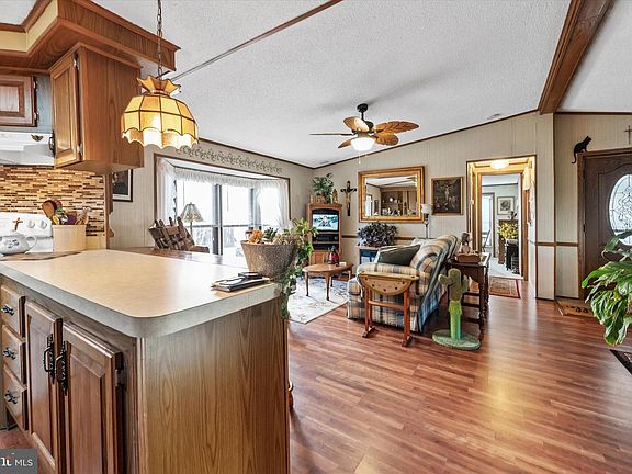 5th image of 108 Gale Dr