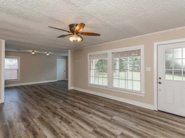 4205 N Tram Rd, Vidor, TX 77662