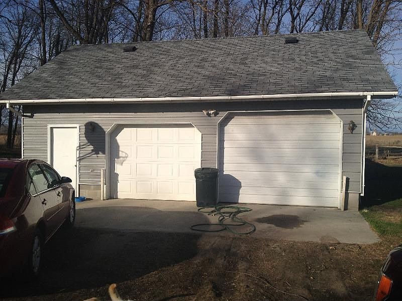 2nd image of 18180 104th St