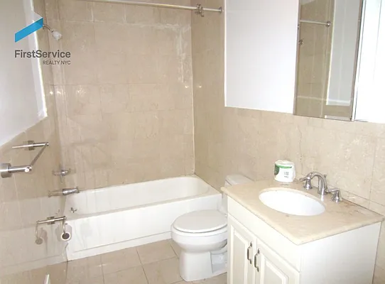 Rented by FirstService Realty (legacy) | media 6