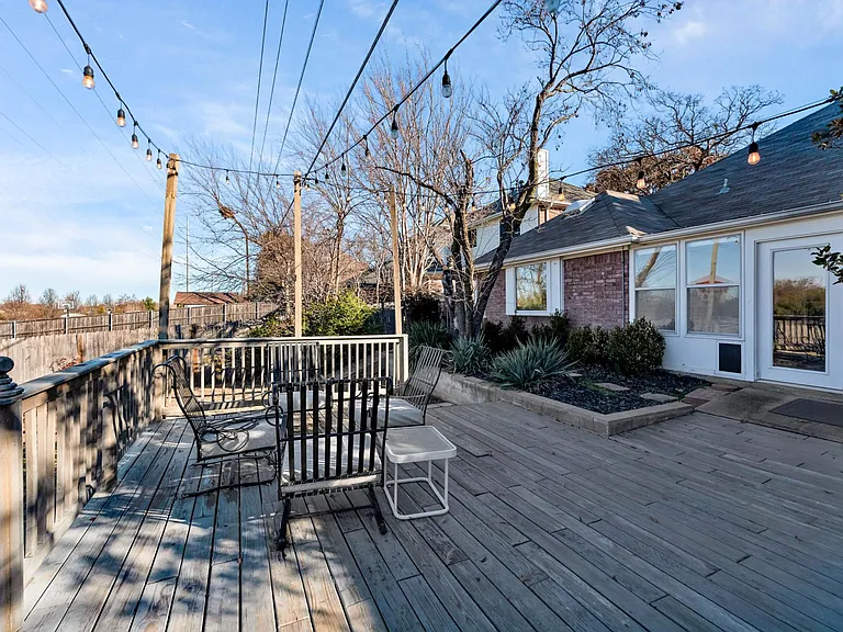 5202 Heatherdale Dr — Photo 42