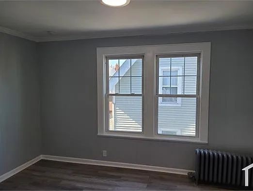 6 bed, 2500 sqft, $3,950 — Photo 3