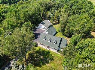 6202 Black Creek Dr, Middleville, MI 49333
