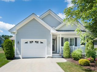 6 Lucia Ct, Coventry, RI 02816