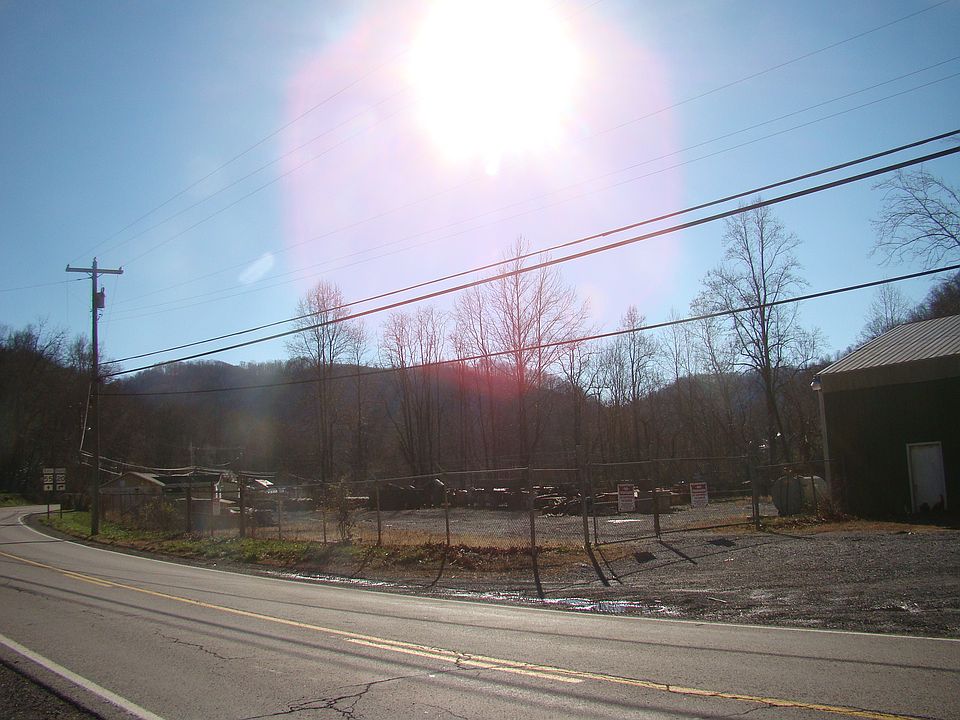 2nd image of 2982 Richwood Rd