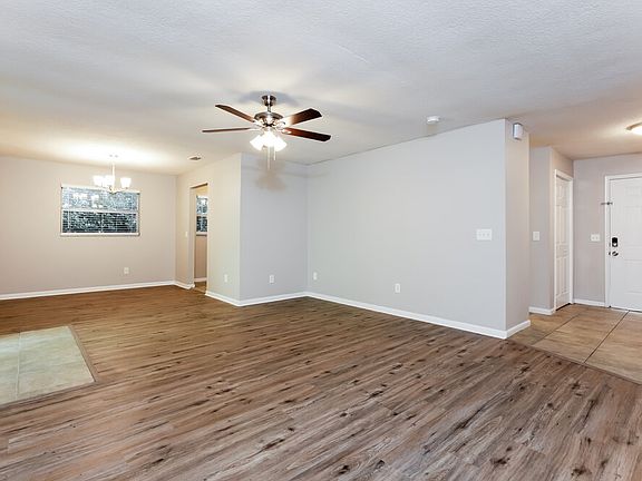 4th image of 4927 S Gachet Blvd