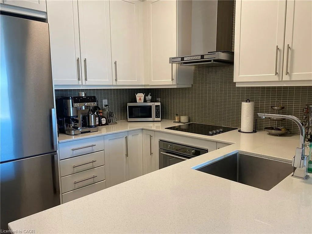 1 bed, 1.5 bath, 670 sqft, $2,400 — Photo 4