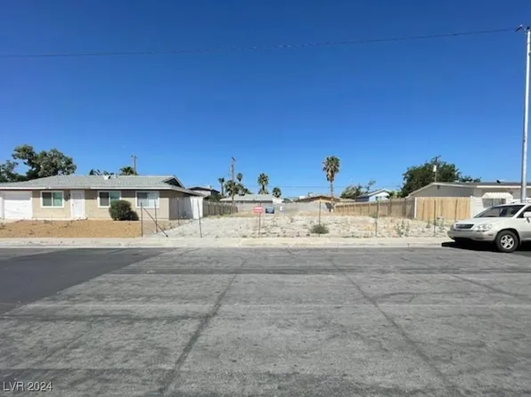 1008 Monticello Dr, Las Vegas, NV 89107